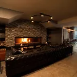 Hotel Radisson Blu Hotel, Mount 4*