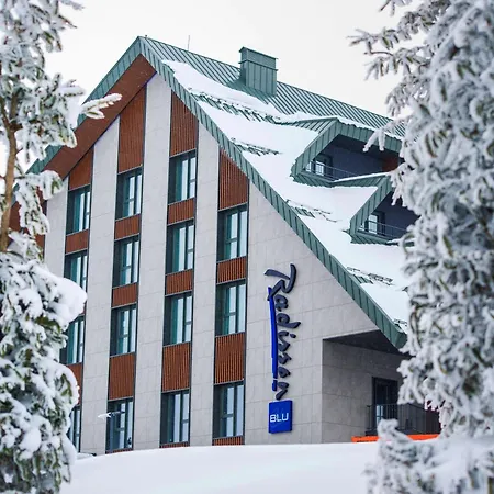 Hotel Radisson Blu Hotel, Mount 4*