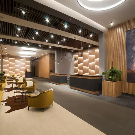 Hotel Radisson Blu Hotel, Mount 4*