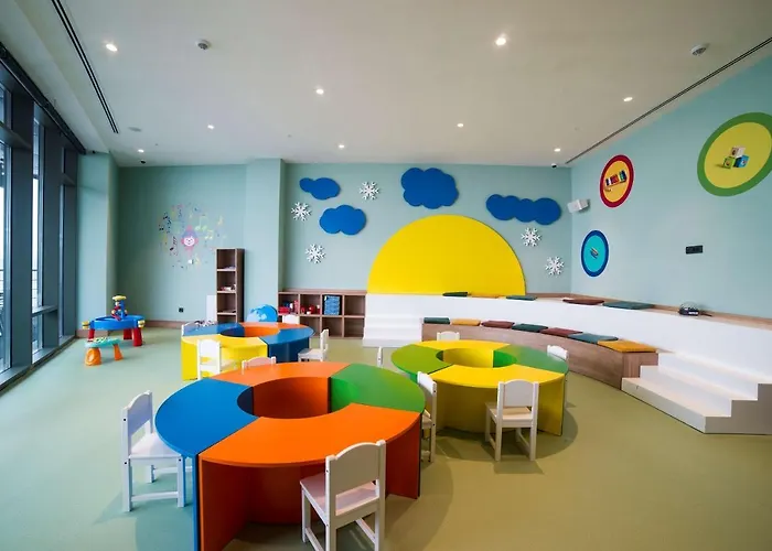 Radisson Blu Hotel, Mount